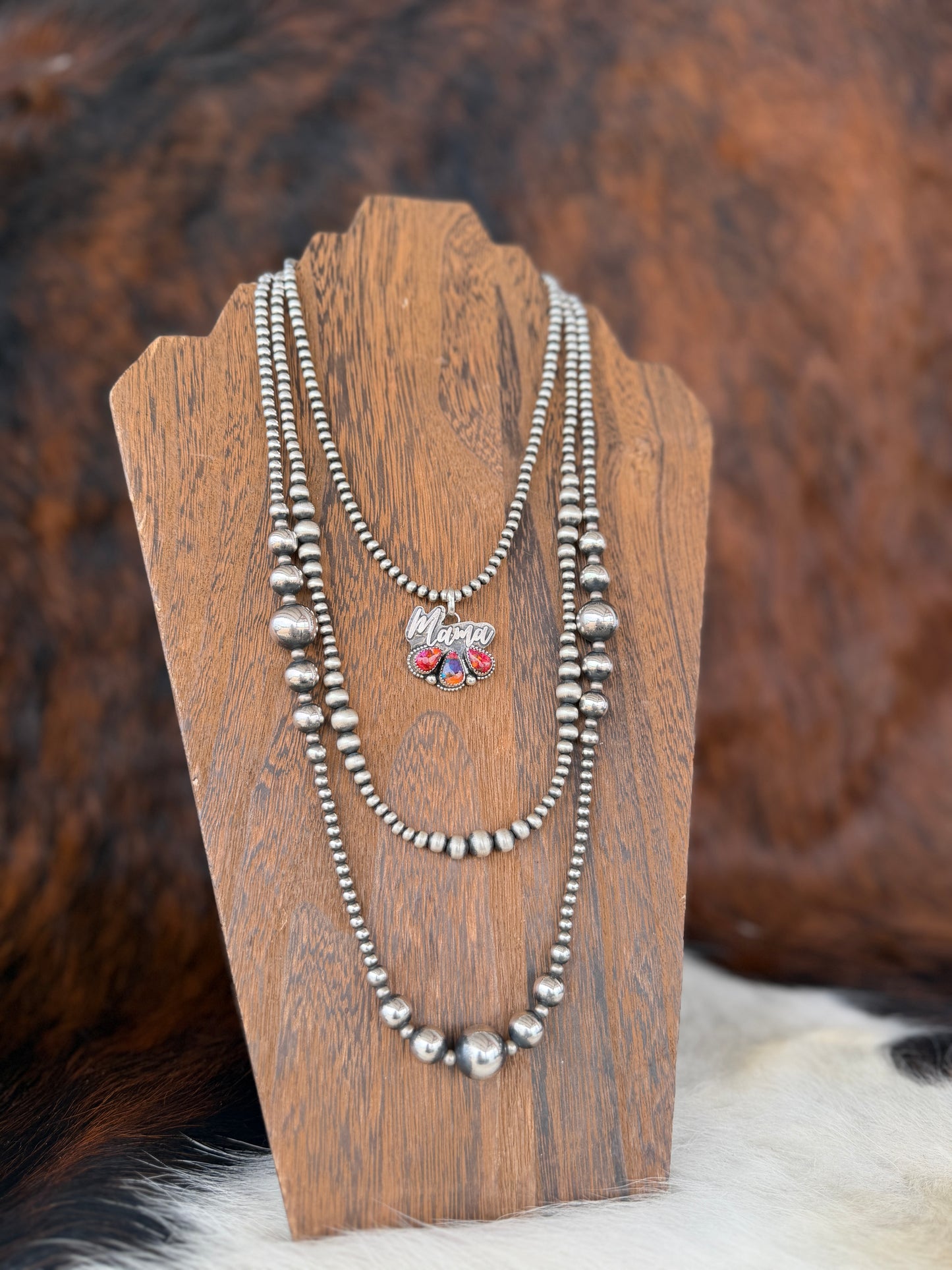 Pink Mama Pendent💗